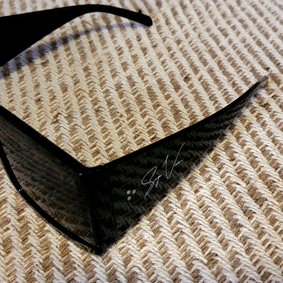 Sages Vision Sun Glasses - Picture 4 of 4